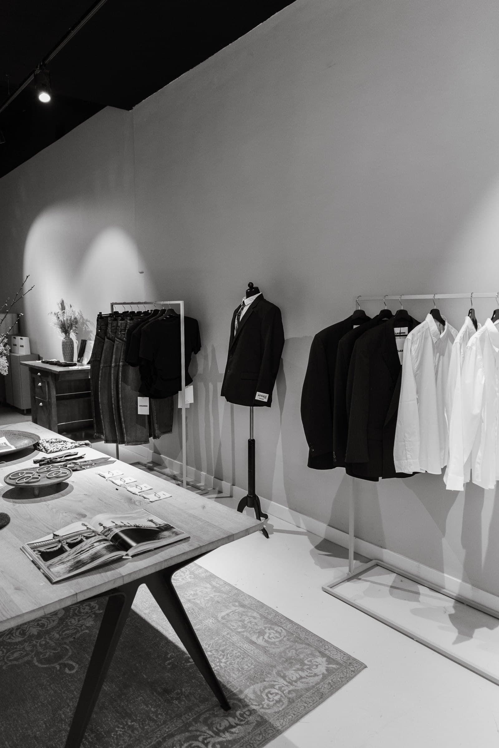 LAGARDE pop-up store