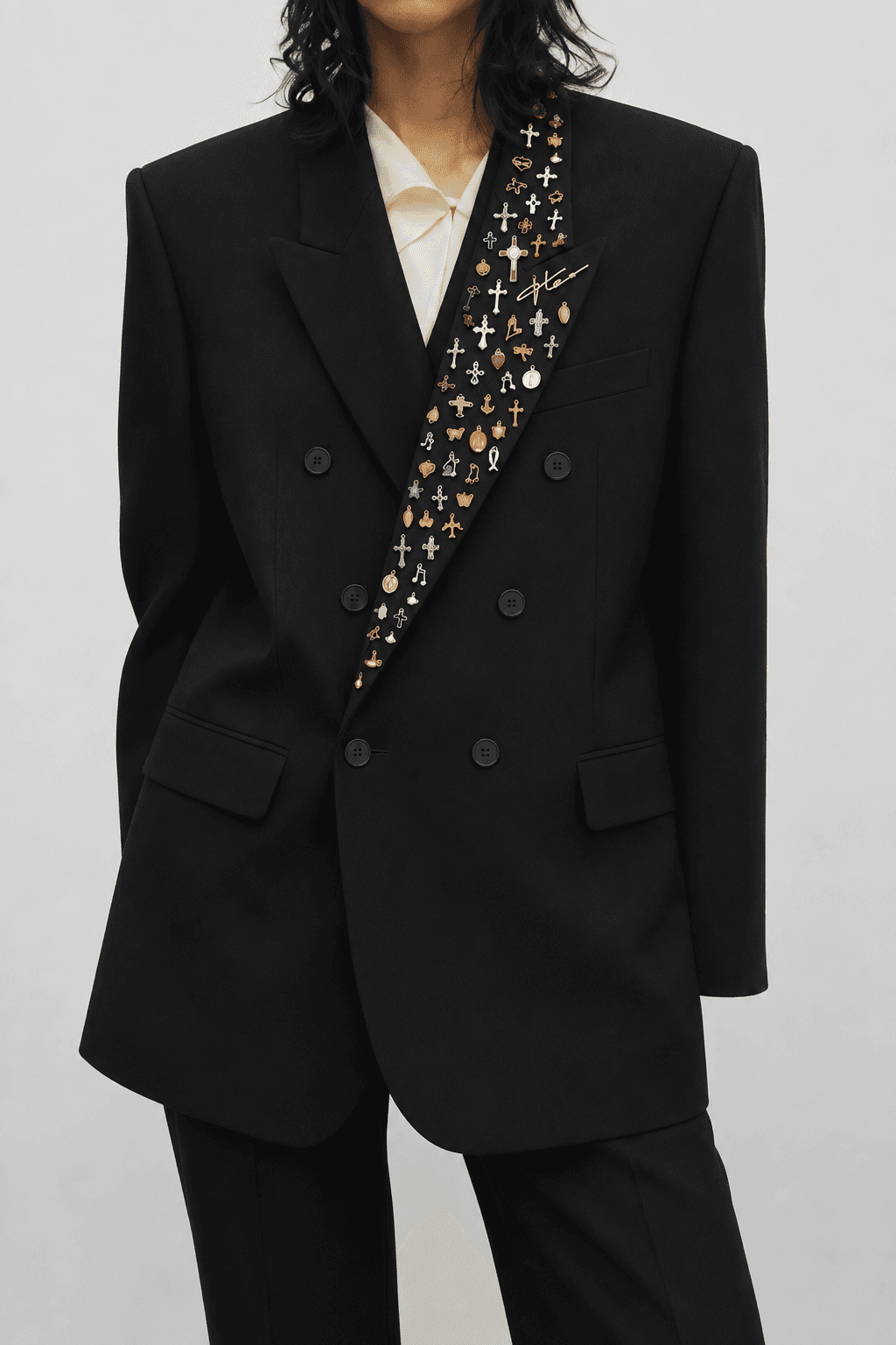 THE SIGNATURE BLAZER - EXCLUSIVE EDIT DOUBLE BREASTED