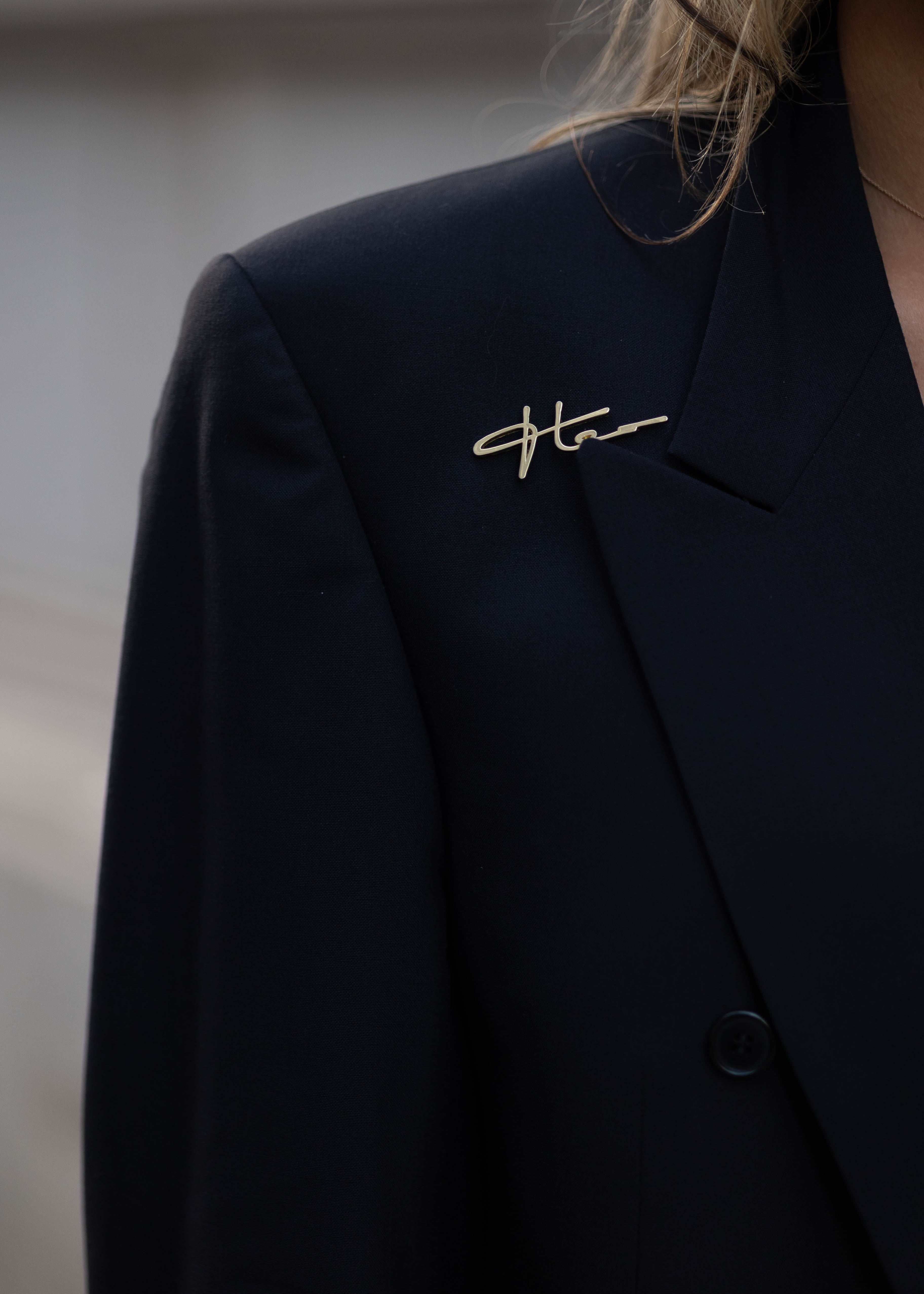 The Signature Blazer - Black