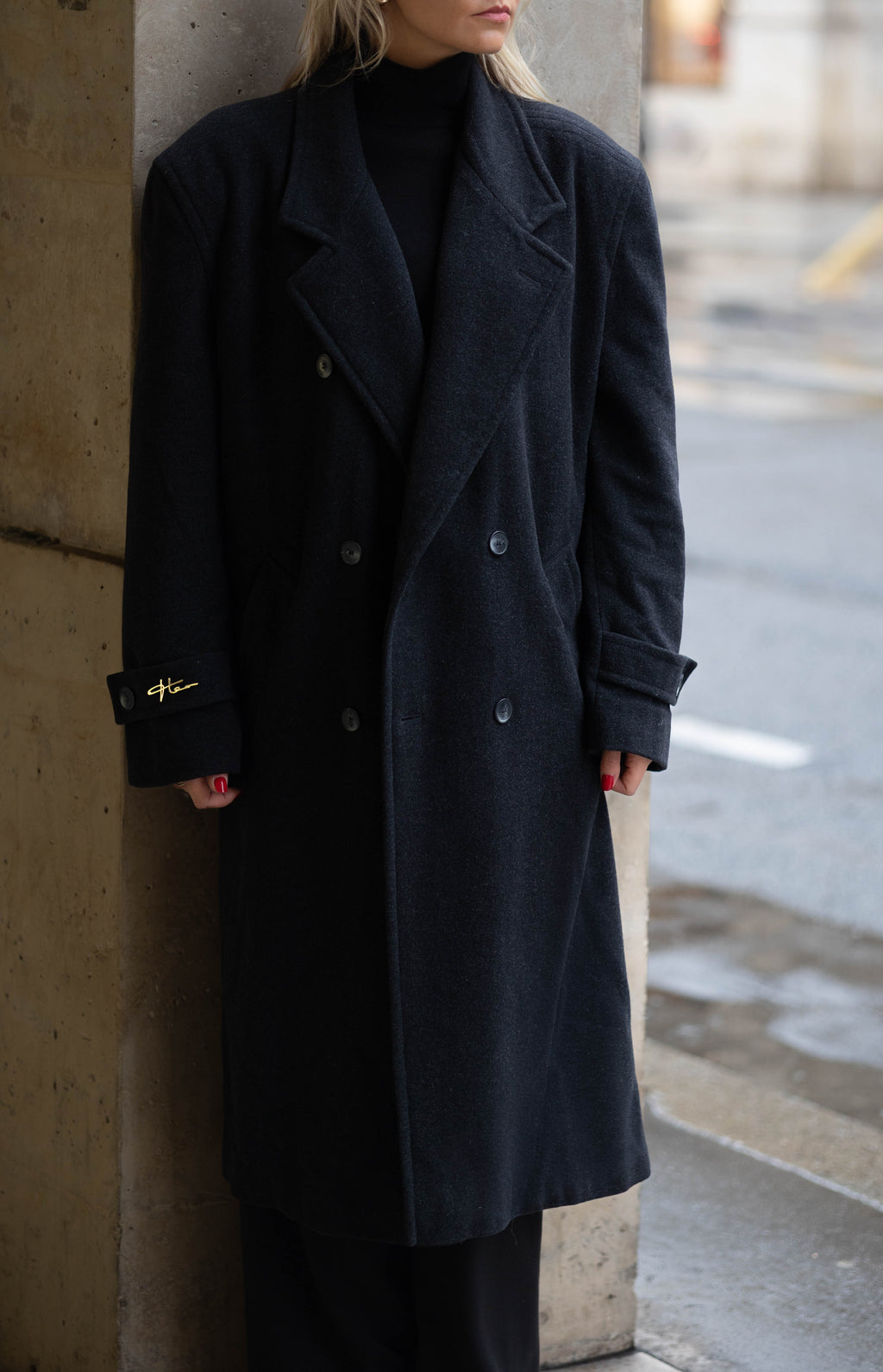 Rivoli Vintage Signature Coat – Black, Cashmere & Wool