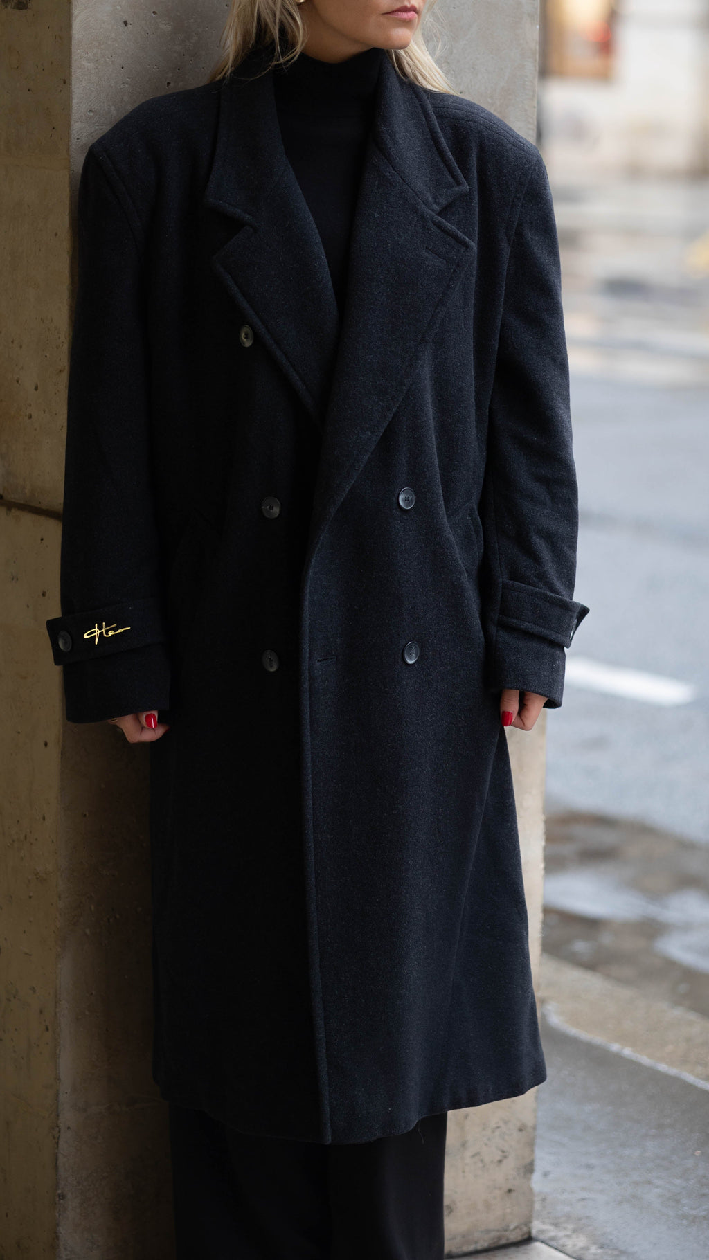 Rivoli Vintage Signature Coat – Black, Cashmere & Wool