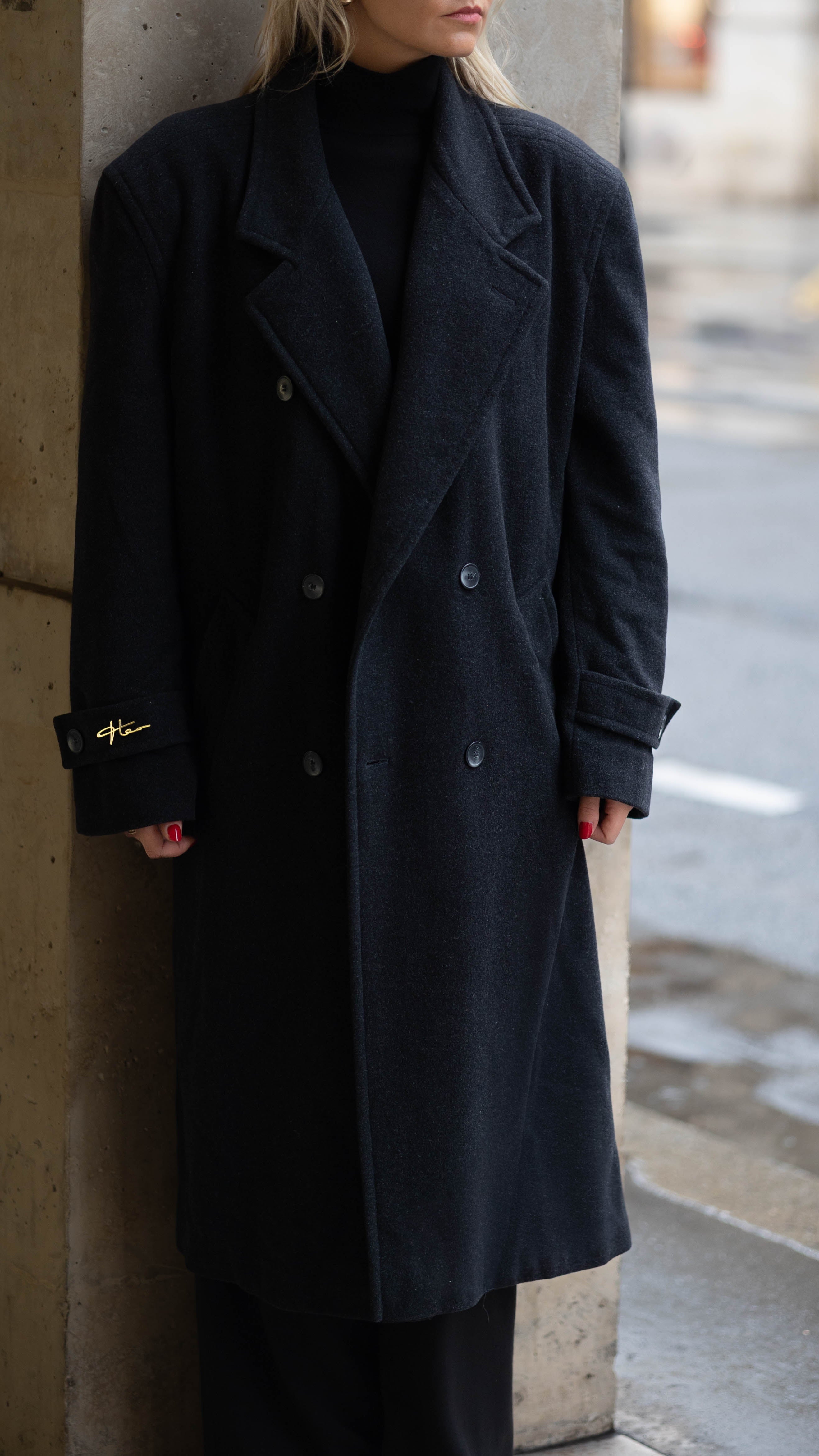 Rivoli Vintage Signature Coat – Black, Cashmere & Wool