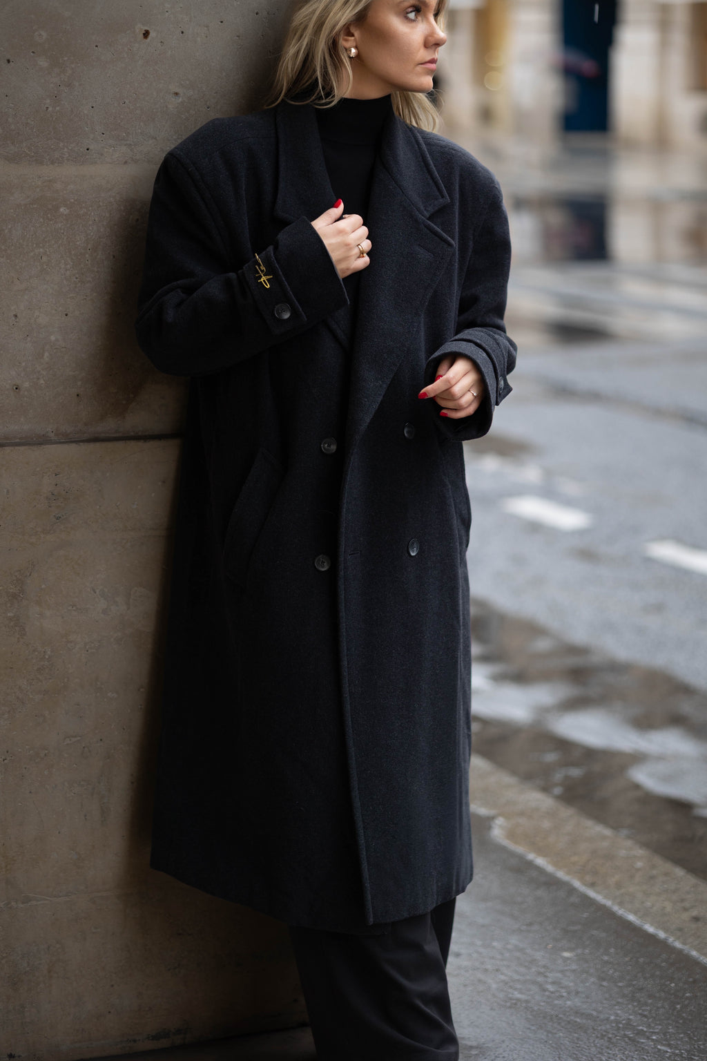 Rivoli Vintage Signature Coat – Black, Cashmere & Wool